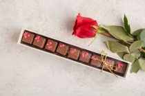 love chocolate box with flower -2pieces