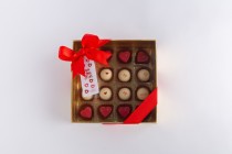 LOVE CHOCOLATES BOX - 1