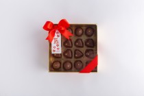 LOVE CHOCOLATES BOX - 4