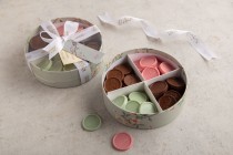 2 pieces Eid - assorted chocolate rounds-E46